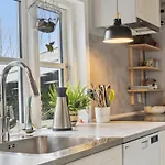 Aksinja - 700m From The Sea By Interhome *